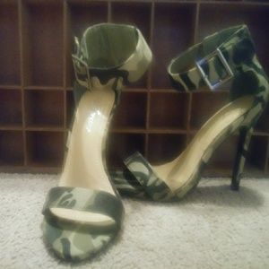 Camo heels